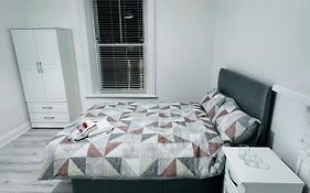 Naas Town - Budget Double Bedrooms