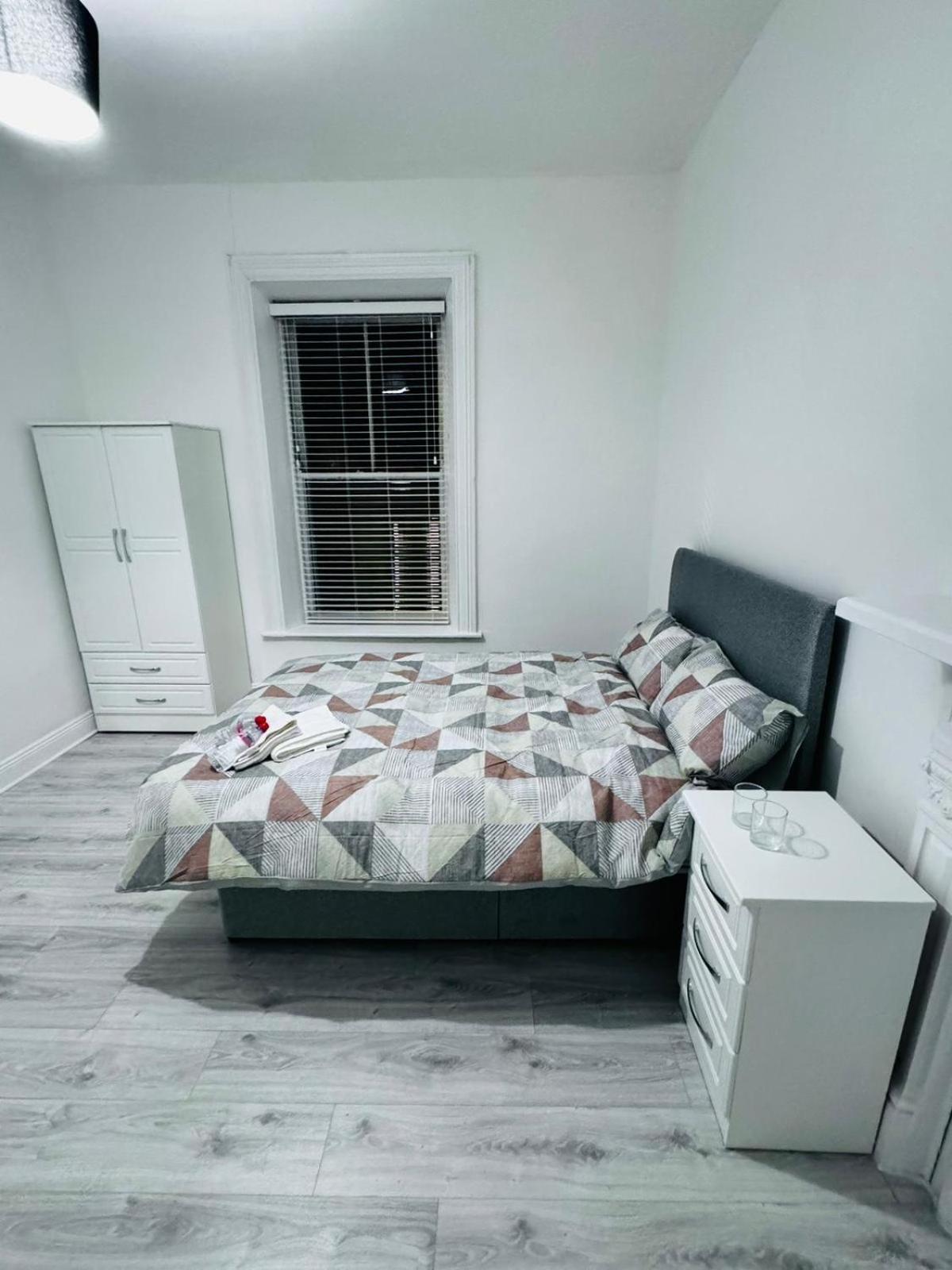 Naas Town - Budget Double Bedrooms Extérieur photo