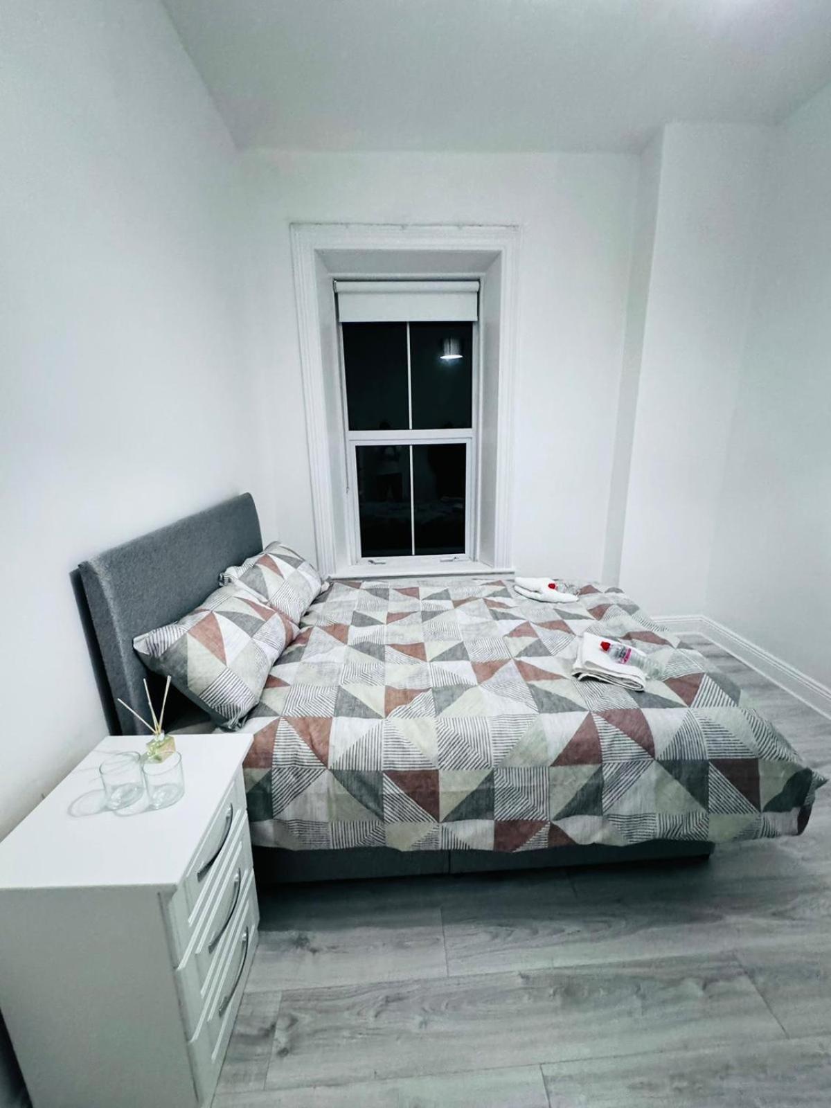 Naas Town - Budget Double Bedrooms Extérieur photo