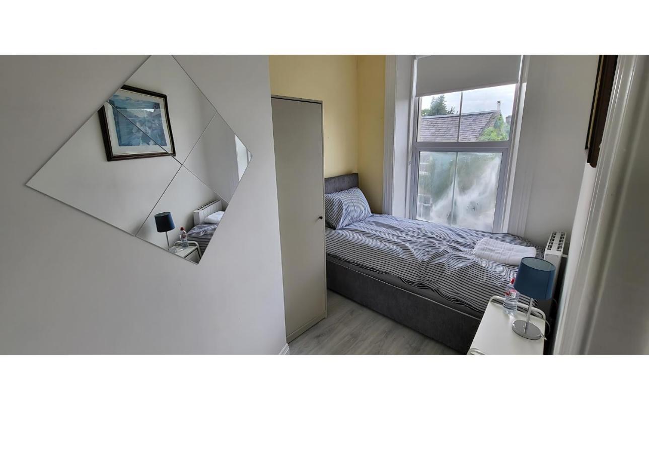 Naas Town - Budget Double Bedrooms Extérieur photo