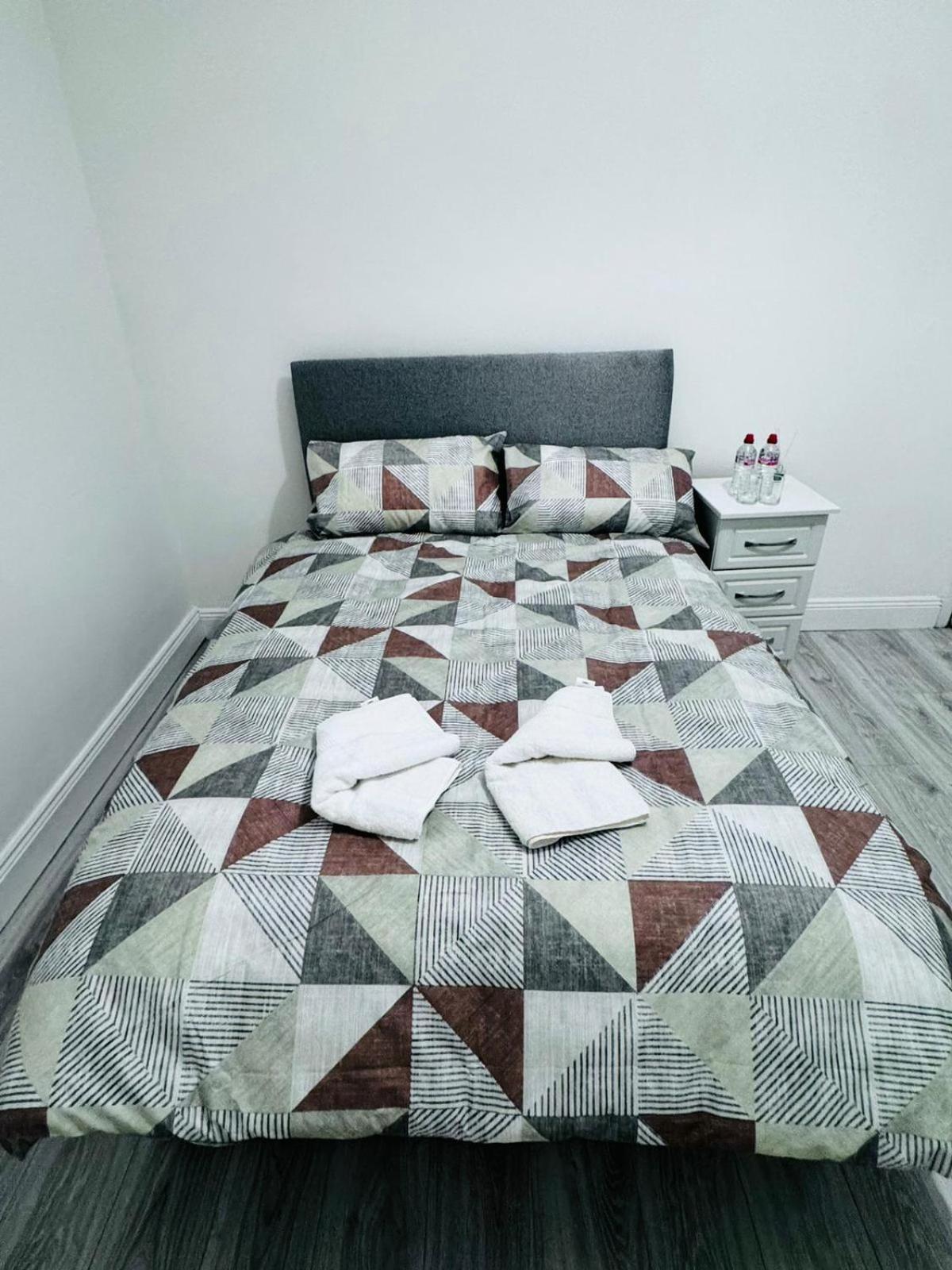 Naas Town - Budget Double Bedrooms Extérieur photo